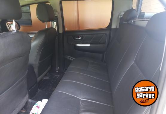 Camionetas - Toyota 2015 srv 2015 Diesel 128000Km - En Venta