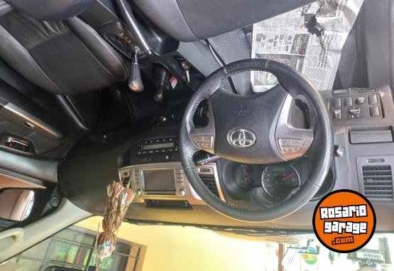 Camionetas - Toyota 2015 srv 2015 Diesel 128000Km - En Venta