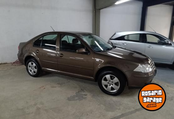 Autos - Volkswagen 2.0 2013 Nafta 290000Km - En Venta