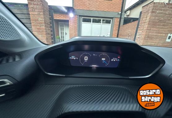Autos - Peugeot 208 2024 Nafta 20000Km - En Venta