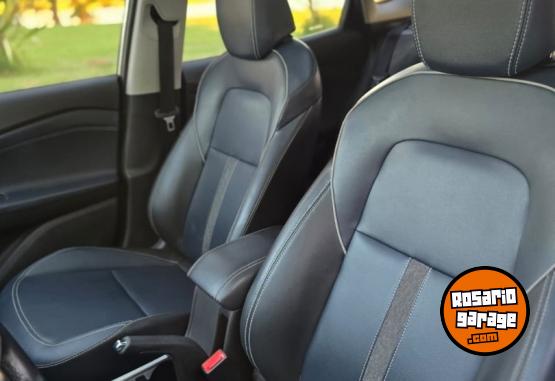 Autos - Chevrolet TRACKER PREMIER 2021 Nafta 54000Km - En Venta