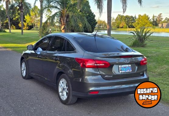 Autos - Ford focus SE 2.0 MT 2016 Nafta 87000Km - En Venta