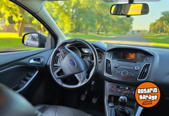 Autos - Ford focus SE 2.0 MT 2016 Nafta 87000Km - En Venta