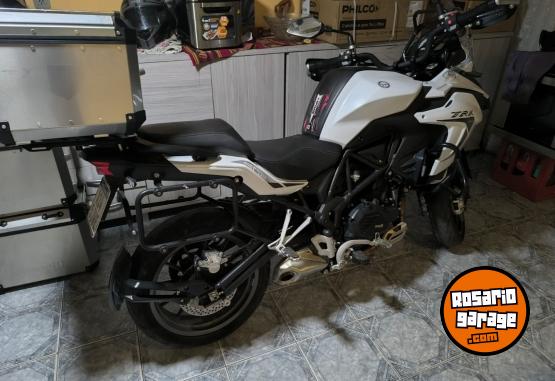 Motos - Benelli TRK 502 2021 Nafta 10900Km - En Venta
