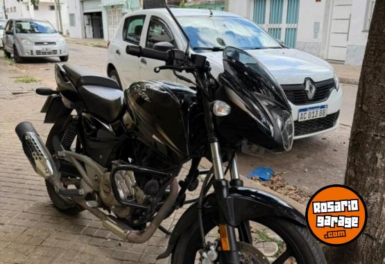 Motos - Bajaj Rouser 2016 Nafta 24000Km - En Venta
