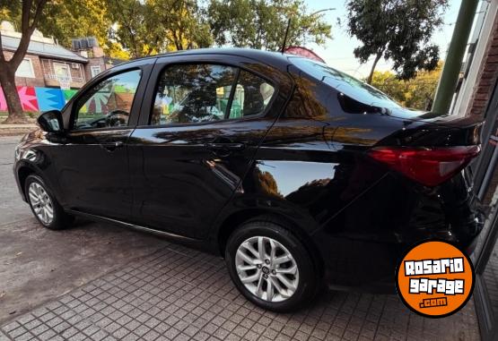 Autos - Fiat Cronos Pack Conectividad 2021 Nafta 98000Km - En Venta