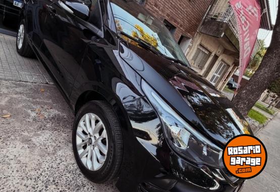 Autos - Fiat Cronos Pack Conectividad 2021 Nafta 98000Km - En Venta