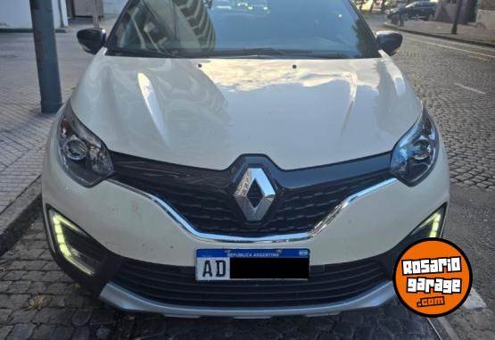 Autos - Renault Captur 2019 Nafta 110000Km - En Venta