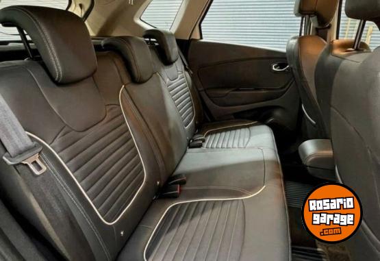 Autos - Renault Captur 2019 Nafta 110000Km - En Venta