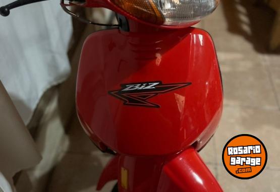 Motos - Honda Biz 2004 Nafta 19000Km - En Venta