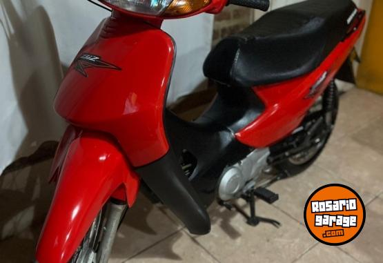 Motos - Honda Biz 2004 Nafta 19000Km - En Venta