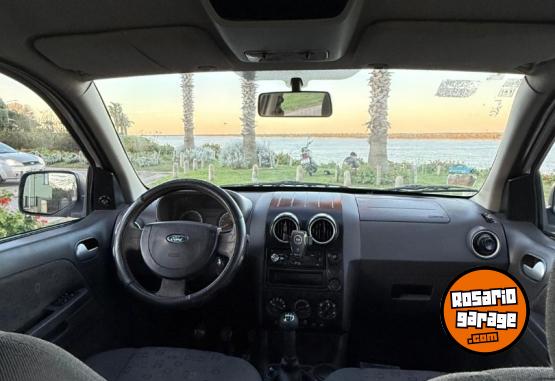 Camionetas - Ford Ecosport 2004 Nafta 280000Km - En Venta