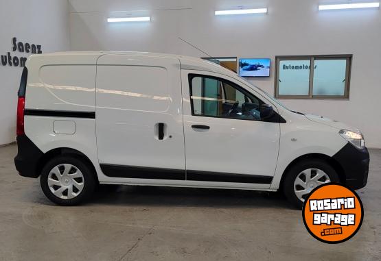 Utilitarios - Renault KANGOO 1.6 NAFTA 2024 Nafta 60000Km - En Venta