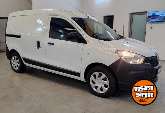 Utilitarios - Renault KANGOO 1.6 NAFTA 2024 Nafta 60000Km - En Venta