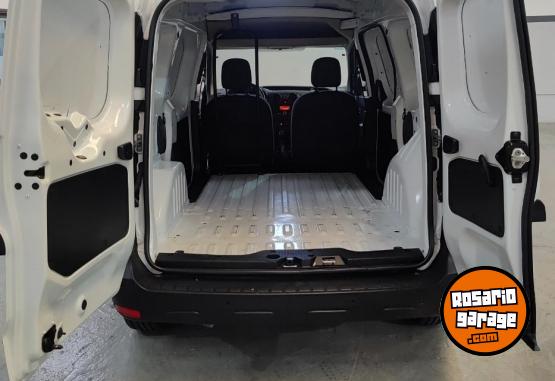 Utilitarios - Renault KANGOO 1.6 NAFTA 2024 Nafta 60000Km - En Venta