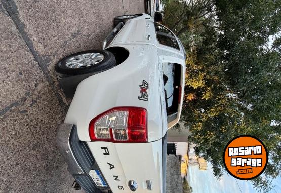 Camionetas - Ford Ranger limited 2018 Diesel 86000Km - En Venta