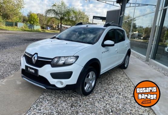 Autos - Renault Sandero 2019 GNC 150000Km - En Venta