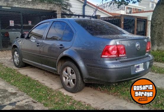Autos - Volkswagen Bora 2010 Nafta 187000Km - En Venta