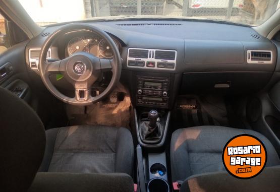 Autos - Volkswagen Bora 2010 Nafta 187000Km - En Venta