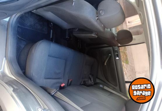 Autos - Volkswagen Bora 2010 Nafta 187000Km - En Venta