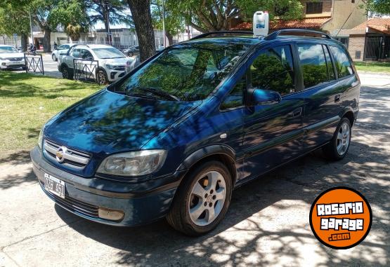 Autos - Chevrolet ZAFIRA GLS 2.0 2002 Nafta 193000Km - En Venta