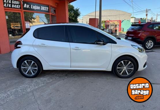 Autos - Peugeot Peugeot 208 In Concert 2020 Nafta 80000Km - En Venta