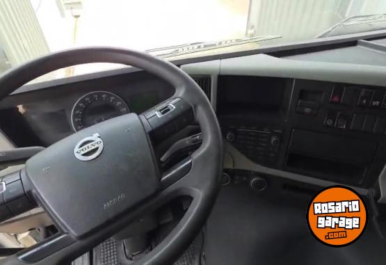 Camiones y Gr�as - Volvo fm380 modelo 2017 autom�tico en optimas condiciones - En Venta