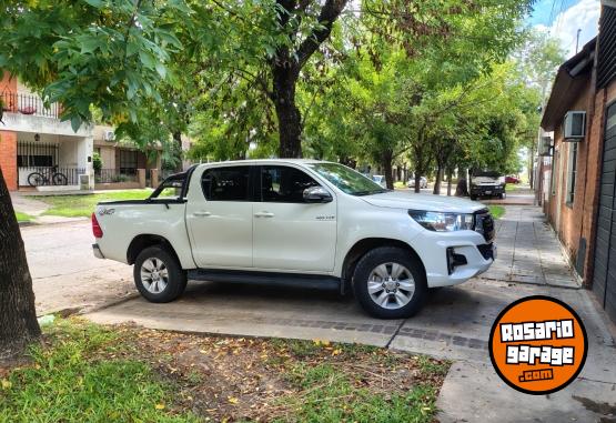 Camionetas - Toyota Srv 4x4 2019 Diesel 140000Km - En Venta