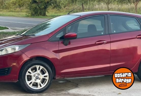Autos - Ford Fiesta 2014 Nafta 120000Km - En Venta
