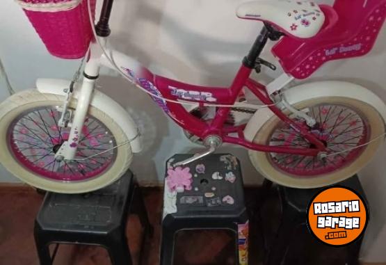 Deportes - Vendo bicicleta rodado 16  con rueditas 150.000!!! Est� como nueva!! - En Venta
