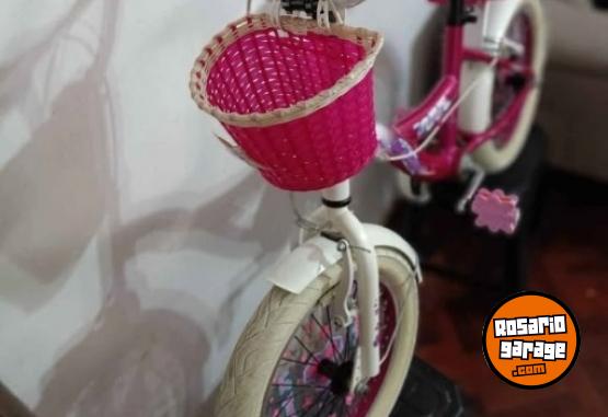 Deportes - Vendo bicicleta rodado 16  con rueditas 150.000!!! Est� como nueva!! - En Venta