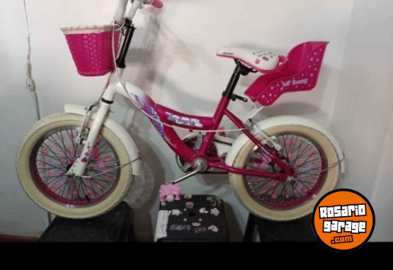 Deportes - Vendo bicicleta rodado 16  con rueditas 150.000!!! Est� como nueva!! - En Venta
