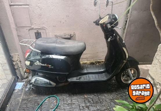 Motos - Motomel Euro 2015 Nafta 4000Km - En Venta