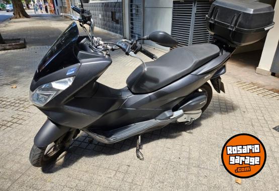Motos - Honda Honda PCX 150 2016 Nafta 21000Km - En Venta
