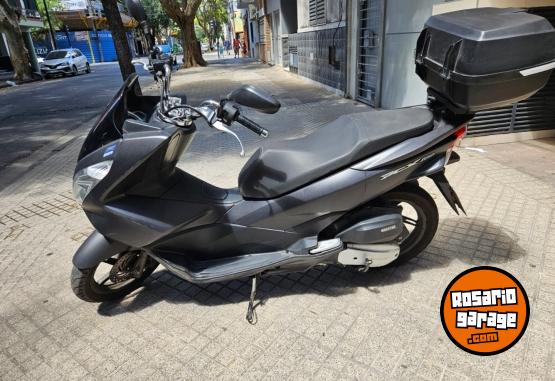 Motos - Honda Honda PCX 150 2016 Nafta 21000Km - En Venta