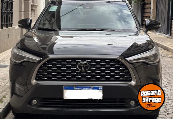 Autos - Toyota corolla cross 2023 Nafta 18400Km - En Venta