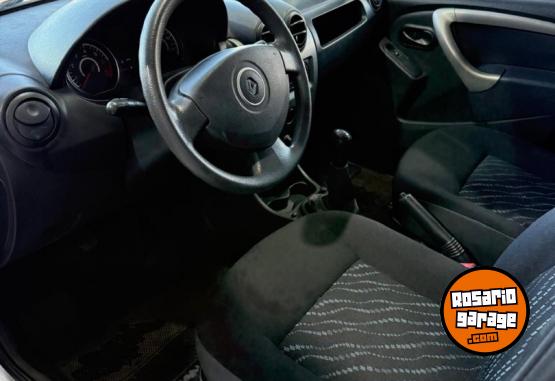 Autos - Renault Logan 2013 Nafta 136000Km - En Venta