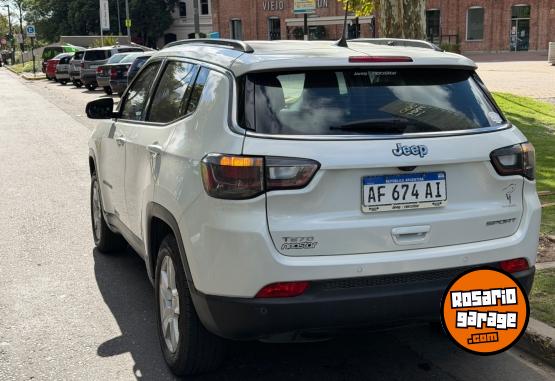 Camionetas - Jeep Compass 2022 Nafta 80200Km - En Venta