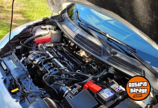 Autos - Ford Fiesta titanium kinetic 2011 Nafta 117000Km - En Venta