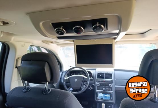 Camionetas - Dodge Journey SXT 7 Asientos 2011 Nafta 111111Km - En Venta