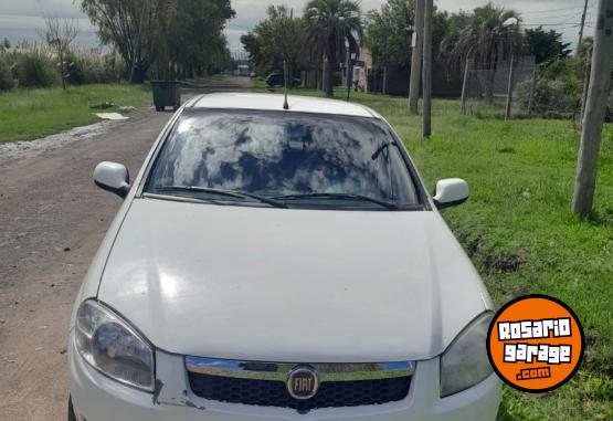 Autos - Fiat Siena 2015 Nafta 119000Km - En Venta