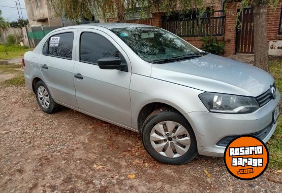 Autos - Volkswagen Voyage 1.6 2013 GNC 251000Km - En Venta