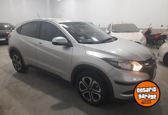 Autos - Honda Hrv 2015 Nafta 92000Km - En Venta