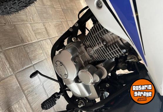 Motos - Motomel Skua 150 2023 Nafta 24300Km - En Venta