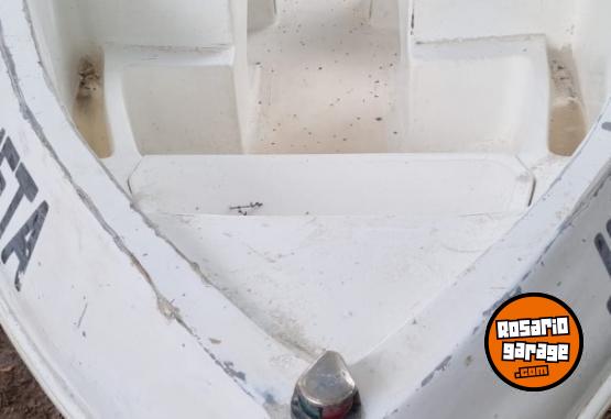 Embarcaciones - Lancha 4,30metros motor Mercury 40 - En Venta