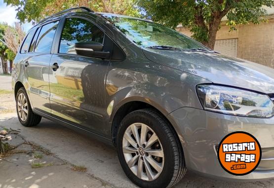 Autos - Volkswagen Suran 2011 Nafta 45000Km - En Venta