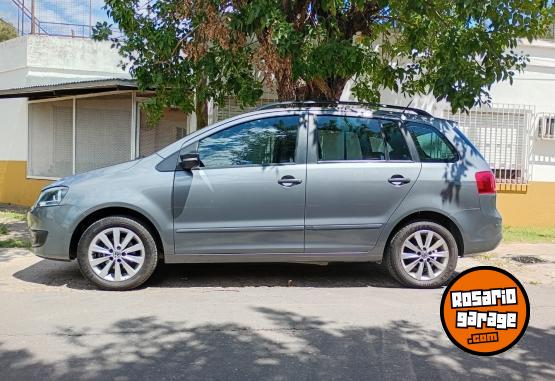 Autos - Volkswagen Suran 2011 Nafta 45000Km - En Venta