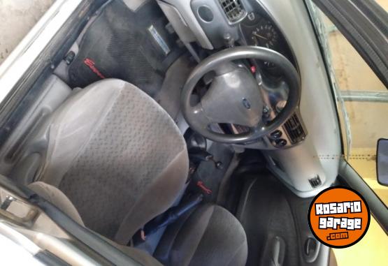 Autos - Ford Escort 2001 Diesel 350000Km - En Venta