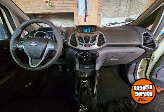 Autos - Ford eco sport 2014 Nafta 135000Km - En Venta