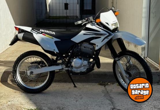 Motos - Honda Tornado 250 2014 Nafta 24000Km - En Venta